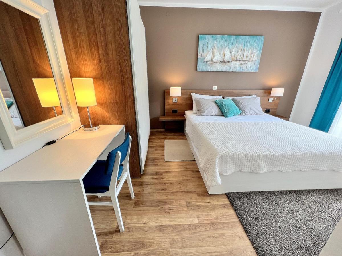 Apartments Muntidor Palit Zewnętrze zdjęcie