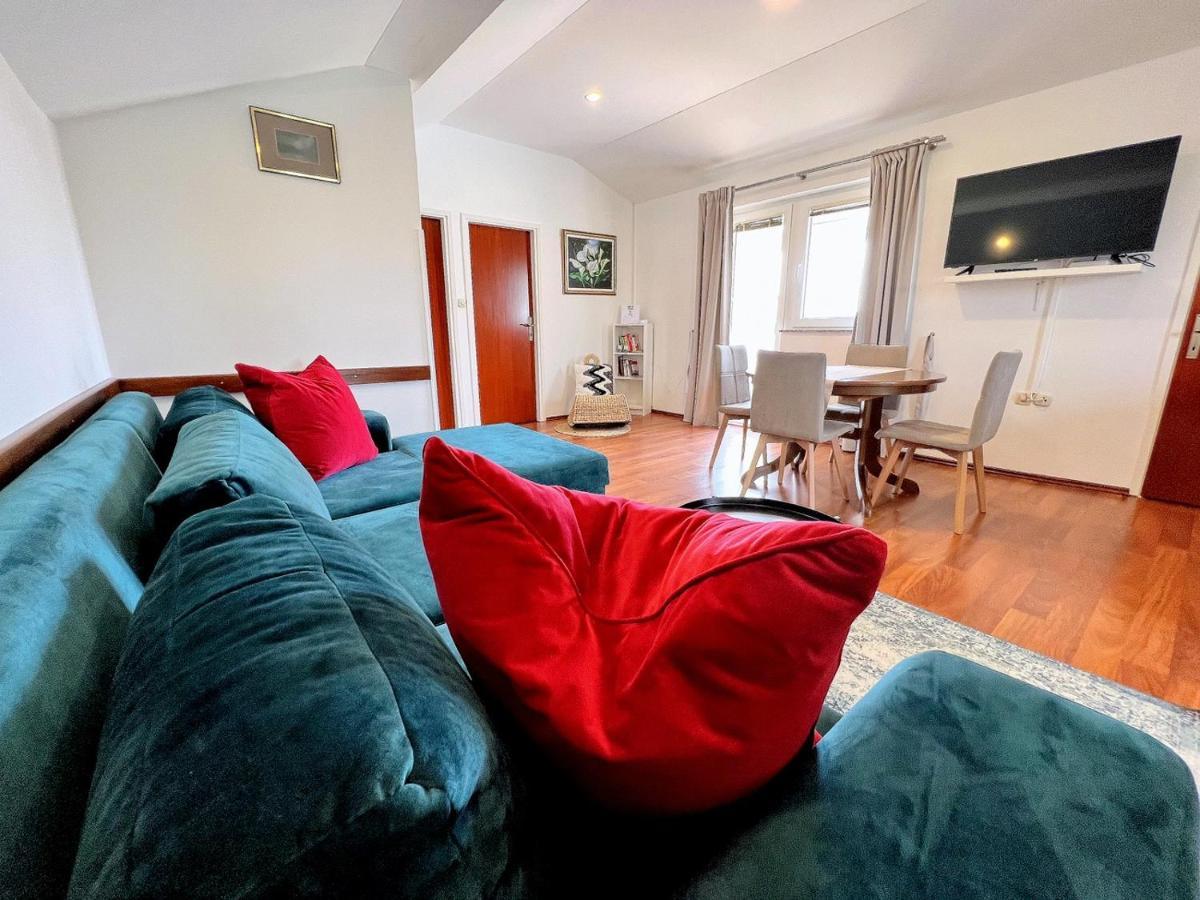 Apartments Muntidor Palit Zewnętrze zdjęcie