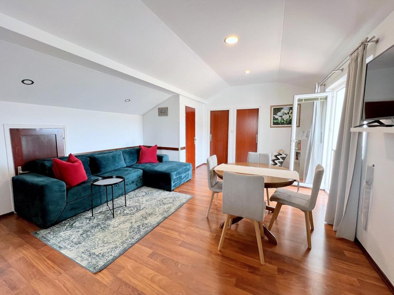 Apartments Muntidor Palit Zewnętrze zdjęcie