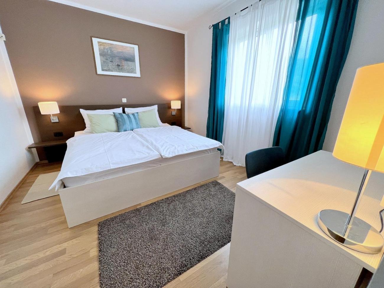 Apartments Muntidor Palit Zewnętrze zdjęcie